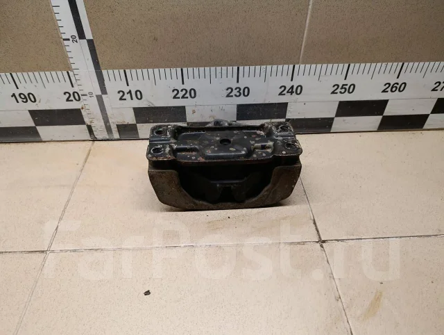 ����� ��������� FORD Transit 2006-2013 1494926 ����