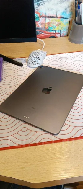 Apple iPad Pro 11 2018. 11 ������, ������ 64 �� ����