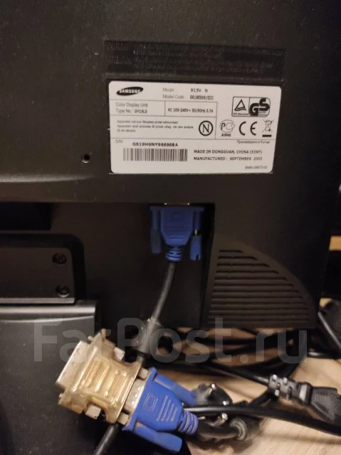 Samsung. 19", ���������� �� (LCD, LED, QLED) ����