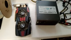 Radeon R9 270X ����