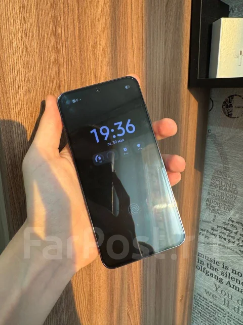 Samsung Galaxy S23. �/�, 128 ��, ������, 3G, 4G LTE, NFC ����
