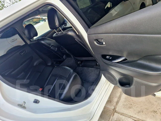 Nissan Leaf. �������, ��������, �������������, 140����. �� ����