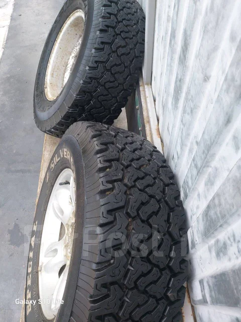 Rial. 15.0x16", 6x140 ����