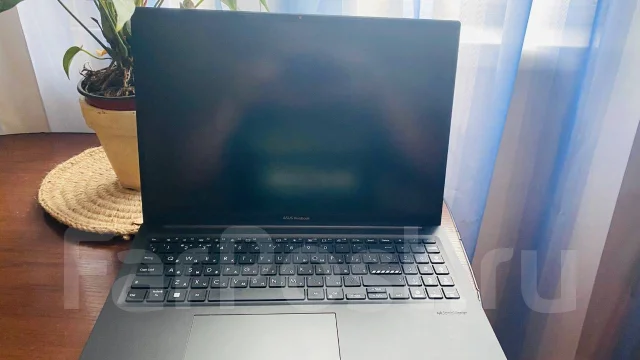 Asus VivoBook 16 X1605ZA. 16", 4,5����, ��� 16 ��, ���� 512���, WiFi: 1, Bluetooth: 1, ����������� �� 3��. ����