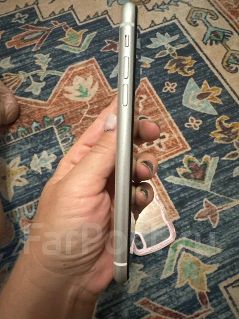 Apple iPhone Xr. �/�, 128 ��, ����� ����