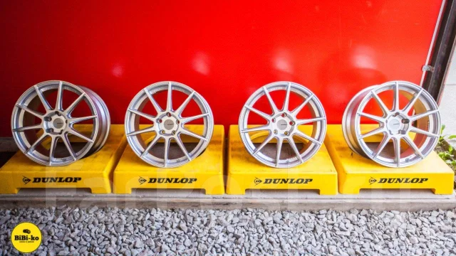 Bridgestone Potenza. 8.0x18", 5x114.3, ET35, �� 73,1���. ����