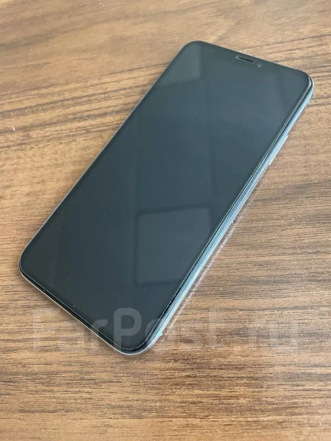 Apple iPhone X. �/�, 64 ��, ����� ����