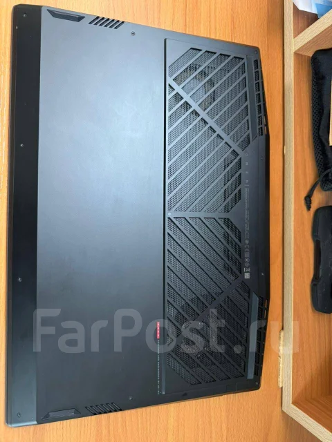 HP Omen 17. 17.3", 144����, ���� 1 000���, WiFi: 1, Bluetooth: 1, ����������� �� 3��. ����