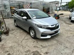 Honda Shuttle. GK8, L15B ����