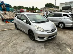 Honda Fit Shuttle. GG7, L15A ����