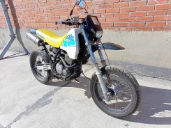 Suzuki DR 250 ����