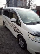 Nissan Serena. ��������, ��������, 2.0 (137��.�.), ������, 127 000����. �� ����
