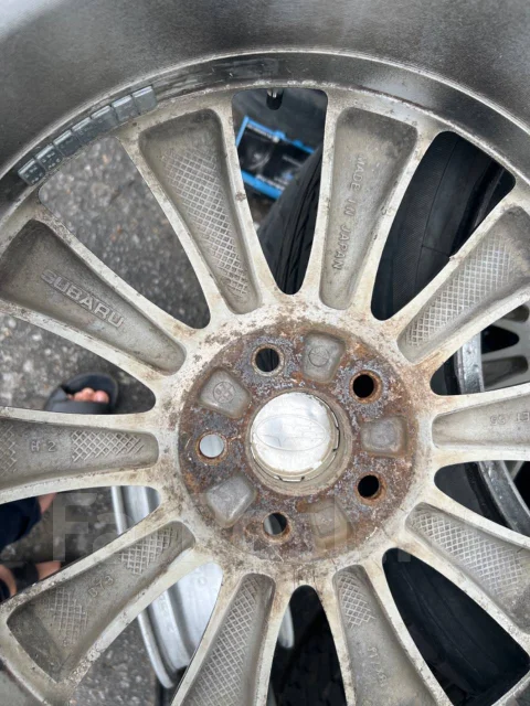 Offbeat. 7.0x18", 5x100, ET-72, �� 73���. ����