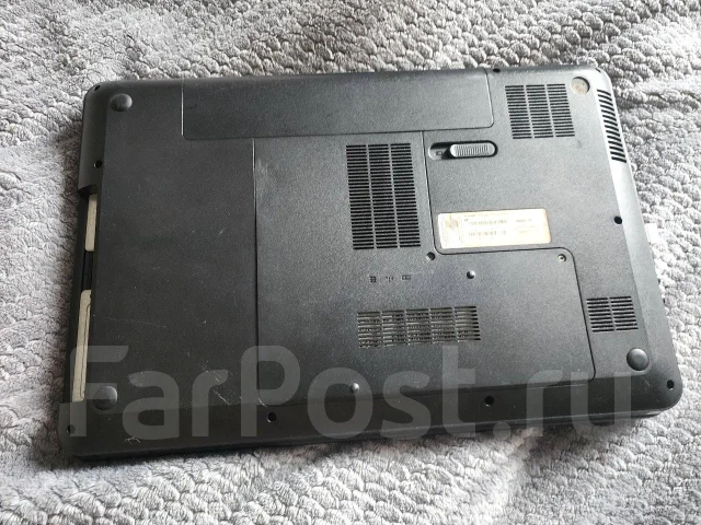 HP Pavilion 15. 15.6", 2,4����, ��� 16 ��, ���� 560���, WiFi: 1, Bluetooth: 1, ����������� �� 2��. ����