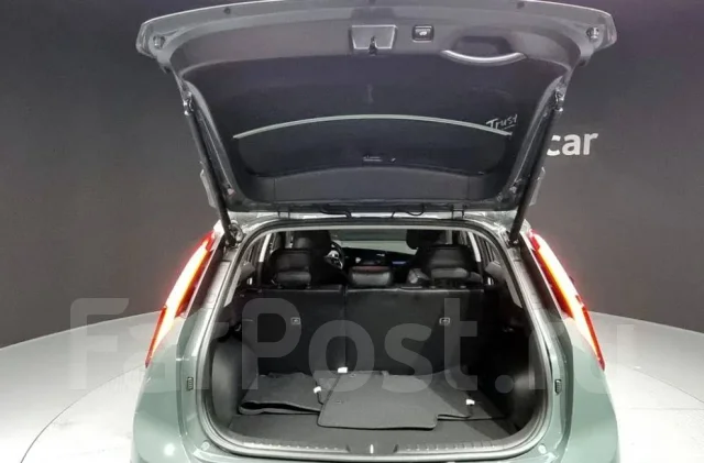 Kia Niro. �������, ��������, 1.6 (105��.�.), ������, 26 000����. ��, �/�. ��� ����� �� ������������ ����