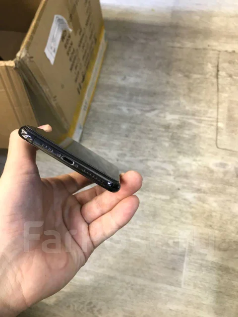 Apple iPhone Xs Max. �/� ����