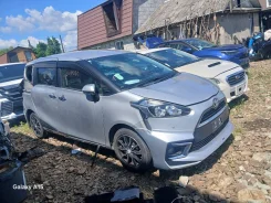 Toyota Sienta. NSP170, 2NRFKE ����
