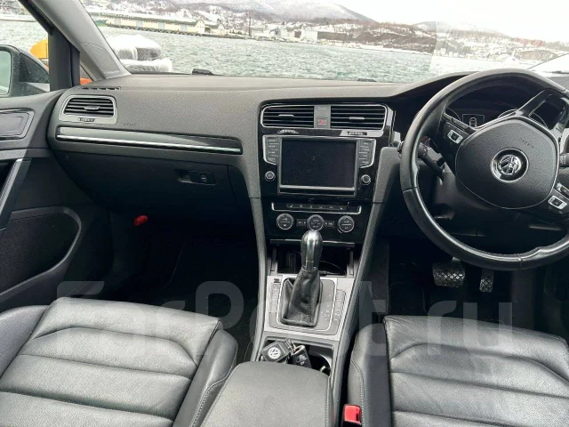 Volkswagen Golf. AUCHP, CHP ����