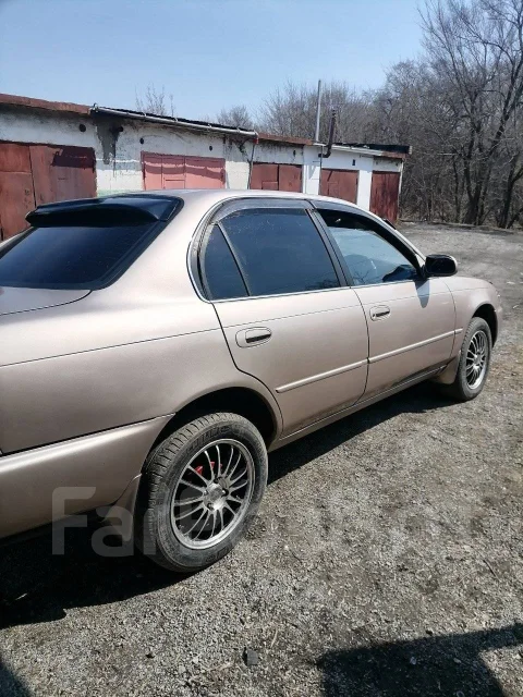Toyota Corolla. �������, ��������, 1.3, ������ ����