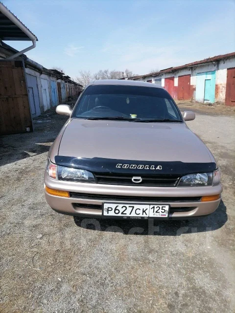 Toyota Corolla. �������, ��������, 1.3, ������ ����
