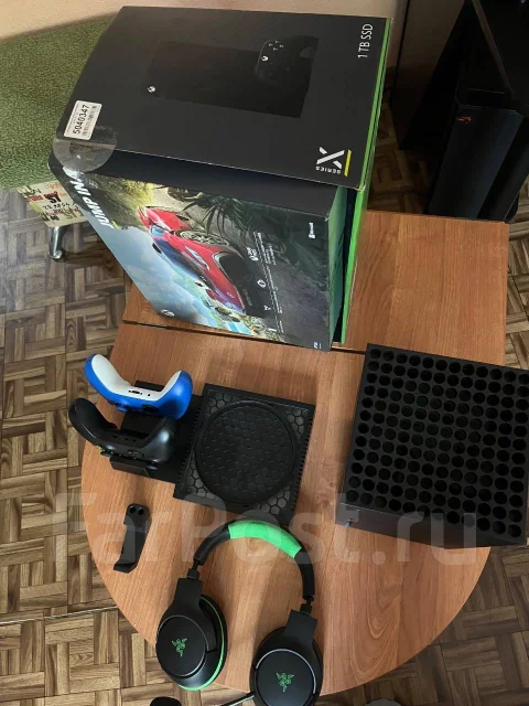 Microsoft Xbox Series X ����