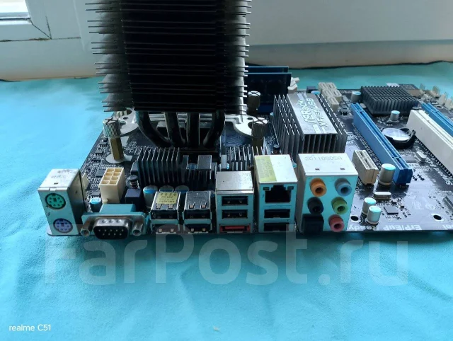 Socket AM3+ ����