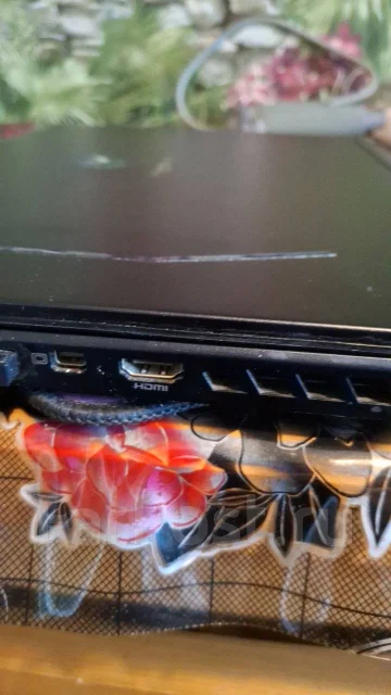 Acer Predator Helios 300. 17.3", 2,4����, ��� 16 ��, ���� 2 000���, WiFi: 1, Bluetooth: 1, ����������� �� 3��. ����