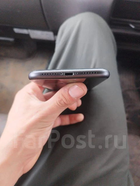 Apple iPhone 11. �/�, 64 ��, ������ ����
