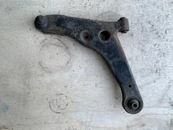 ����� �������� ����� Mitsubishi Airtrek CU2W MR961261 ����