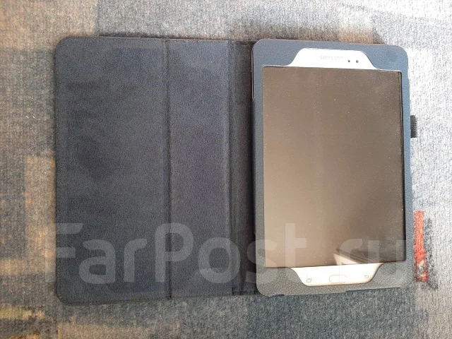 Samsung. 8 ������, ������ 16 �� ����