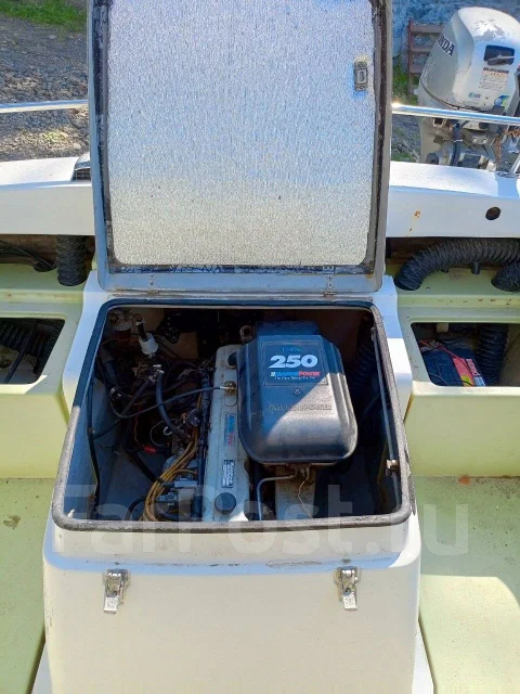 Yamaha STR-19. 1980 ���, ����� 6,2��., ��������� ������������, 190��.�., ������ ����