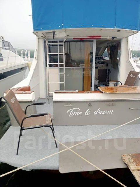 Searay. 1989 ���, ����� 12��., ��������� ������������, 400��.�., ������ ����