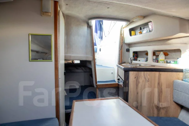 Searay. 1993 ���, ����� 7,1��., ��������� ������������, 230��.�., ������ ����