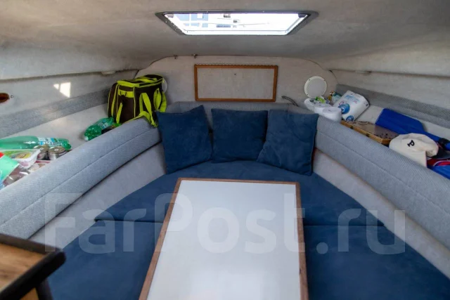 Searay. 1993 ���, ����� 7,1��., ��������� ������������, 230��.�., ������ ����