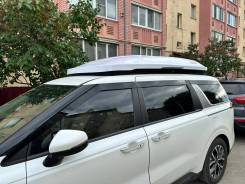 . Kia Carnival 