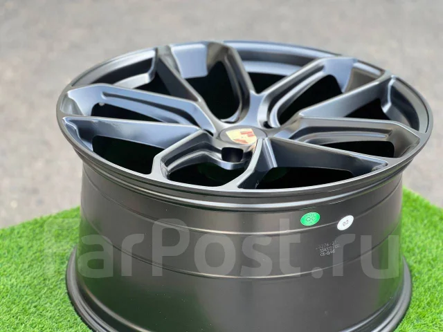 Porsche. 9.5x21", 5x130, ET46, �� 71,6���. ����