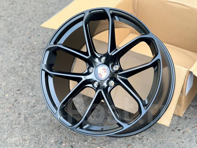Porsche. 9.5x21", 5x130, ET46, �� 71,6���. ����