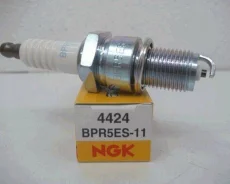 ����� ��������� 4424 ��� Toyota Corolla, Chrysler Voyager/Grand Voyager, Toyota Hiace ngk bpr5es-11 BPR5ES11 ����