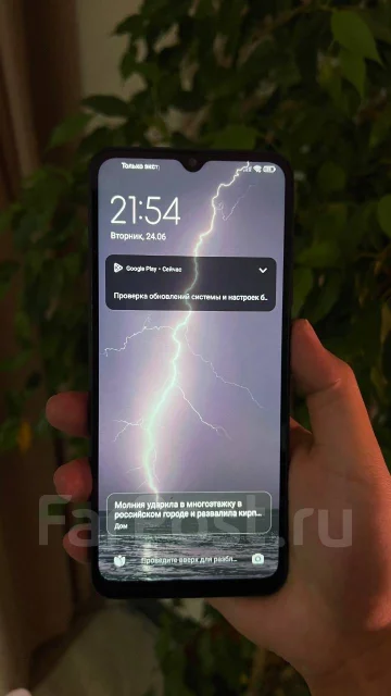Xiaomi Poco C40. �/�, 32 ��, ������, 3G, 4G LTE, Dual-SIM, ����������, NFC ����