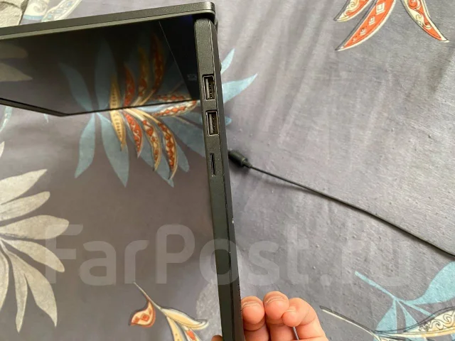 MSI Modern 14 C12M. 14", 1,3����, ��� 8 ��, ���� 256���, WiFi: 1, Bluetooth: 1 ����