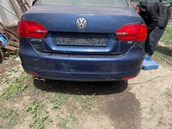 Volkswagen Jetta ����