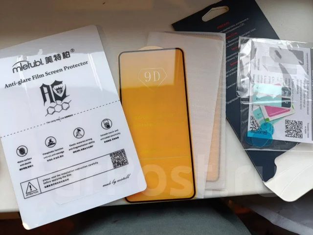 Xiaomi 11 Lite. �/�, 128 ��, �������, 3G, 4G LTE, 5G, Dual-SIM, NFC ����