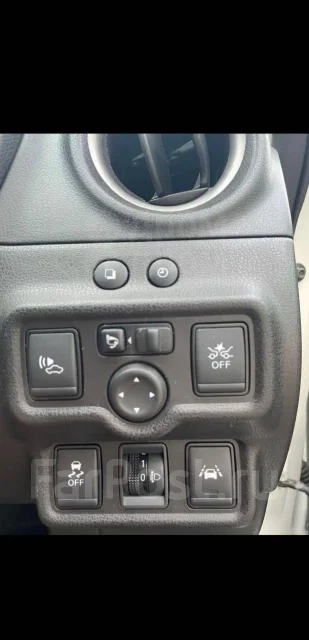 Nissan Note. �������, ��������, 1.0 (111��.�.), ������, 74 000����. �� ����