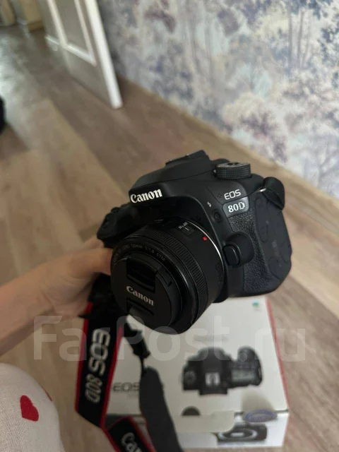 Canon EOS 80D. 20 � ����� �� ����