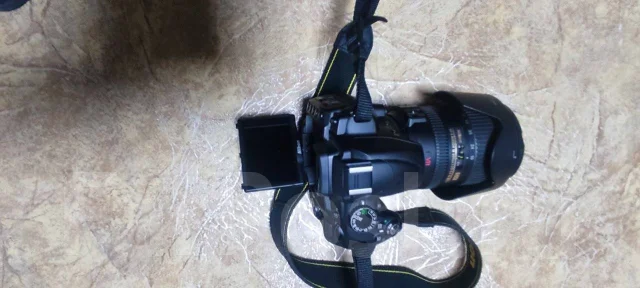 Nikon D5000 ����