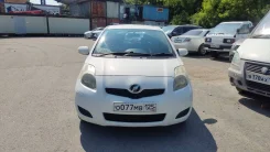 Toyota Vitz. ��������, ��������, 1.0 (71��.�.), ������, 186 300����. �� ����