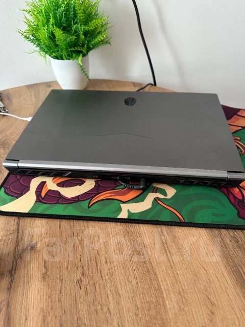 Thunderobot 911 X Wild Hunter G2 Pro. 15.6", 2����, ��� 16 ��, ���� 512���, WiFi: 1, Bluetooth: 1, ����������� �� 5��. ����
