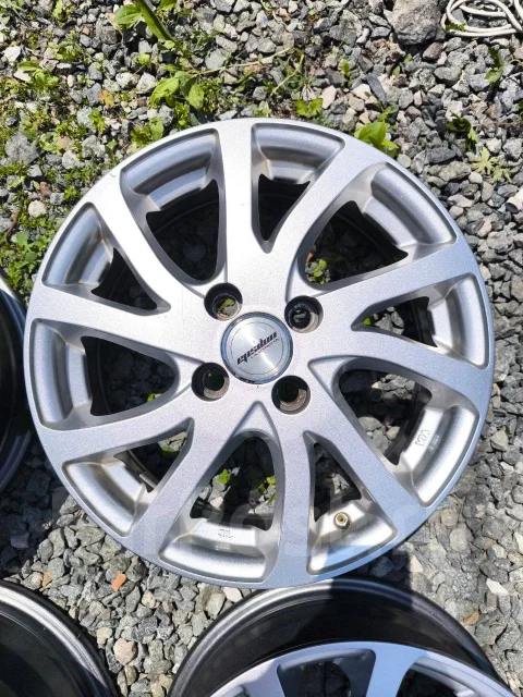 Epsilon. 5.5x15", 4x100, ET43, �� 52���. ����