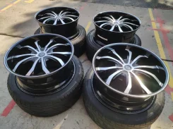Lexani. 9.5x22", 6x139.7, ET15, �� 108���. ����