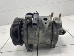 ���������� ������������ Jeep Grand Cherokee WK2 ���������� [68021637AG] 68021637AG ����